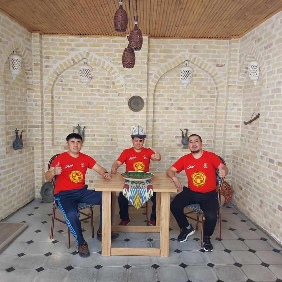 Old Safari Golden Location Guest House Buchara Exterior foto