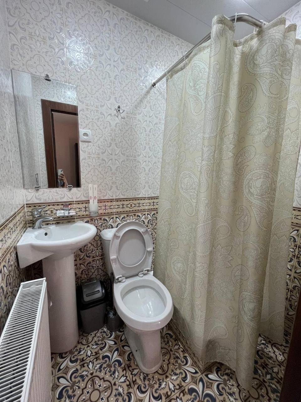 Old Safari Golden Location Guest House Buchara Exterior foto